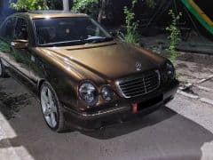 Car Image Blur