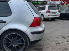 Car Image Blur