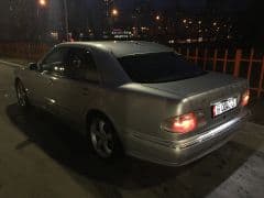 Car Image Blur