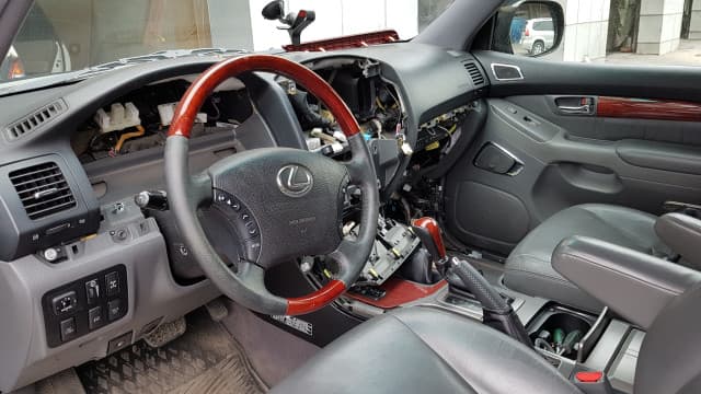Car Image Blur