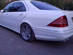 Car Image Blur