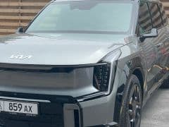 Car Image Blur