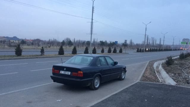 BMW 5 серии III (E34) легендарка