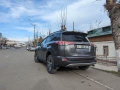 Car Image Blur