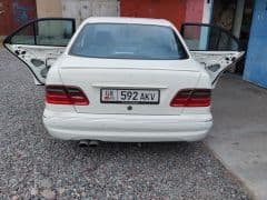 Car Image Blur