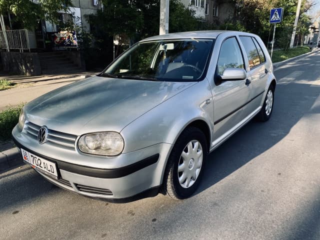 Volkswagen Golf IV 