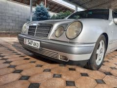 Car Image Blur