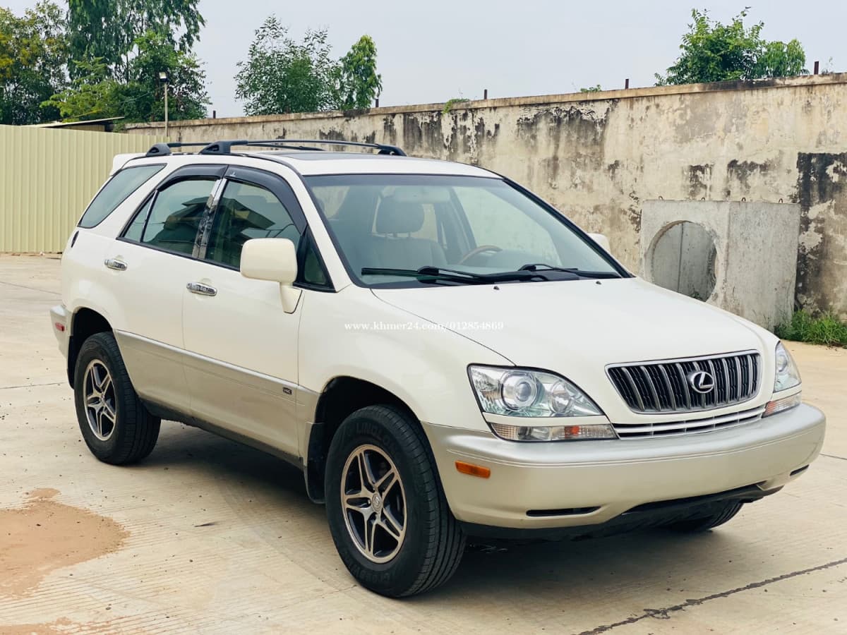 Lexus RX I Triceratops