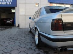 Car Image Blur
