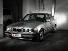 Car Image Blur