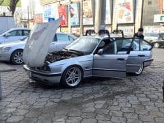 Car Image Blur