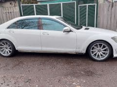Car Image Blur