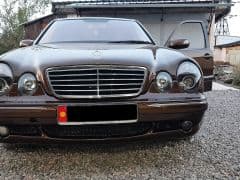 Car Image Blur